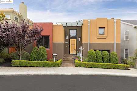 5871 Buena Vista Ave Oakland, CA 94618
