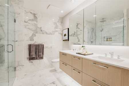 3533 Ross Drive #406 Vancouver, BC V0V 0V0