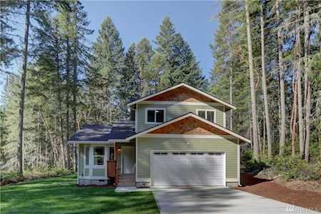 10514 Olympic Place Anderson Island, WA 98303