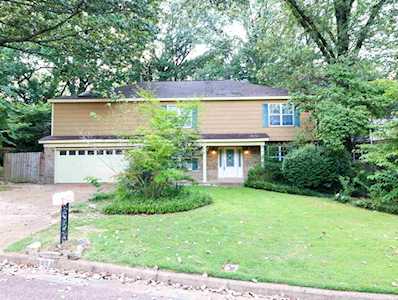 6093 Ivawood Dr Bartlett, TN 38134