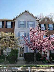 4330 Sutler Hill Square Fairfax, VA 22033