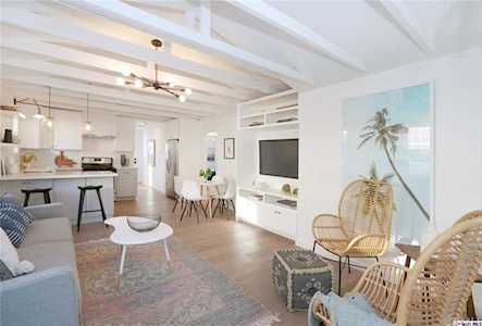 5908 Meridian Street Los Angeles, CA 90042