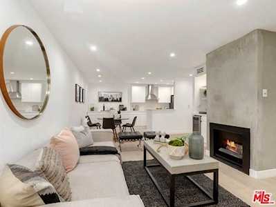 1230 N Sweetzer Avenue #201 West Hollywood, CA 90069