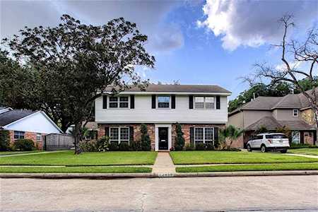 12458 Kimberley Ln Houston, TX 77024