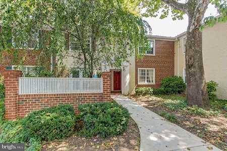 2505C Walter Reed Dr #C Arlington, VA 22206
