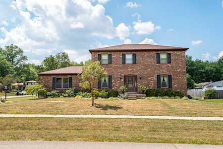 7306 Fieldstone Way Louisville, KY 40291