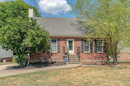 532 Hunting Hills Dr Shelbyville, KY 40065