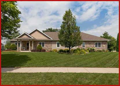 155 Pinnacle Dr Lake Mills, WI 53551