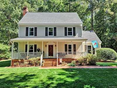 11542 Smoketree Dr Chesterfield, VA 23236