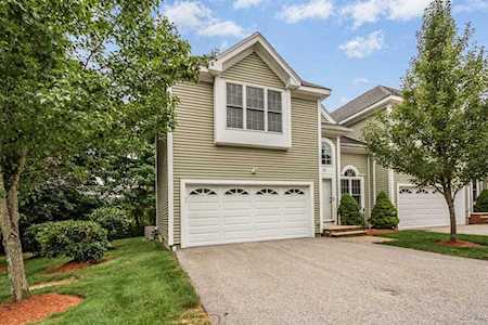 2 Knowlton Cir #2 Upton, MA 01568