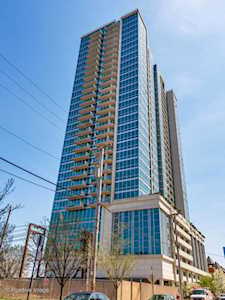 1629 S Prairie Ave #1005 Chicago, IL 60616