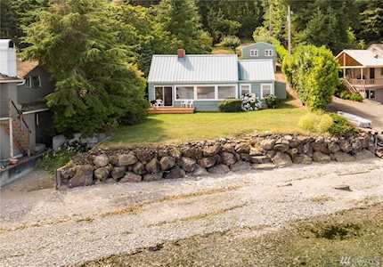 14422 Glen Acres Rd SW Vashon, WA 98070