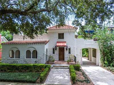 222 Thornton Lane Orlando, FL 32801
