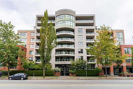 503 W 16th Avenue #607 Vancouver, BC V5Z 4N3