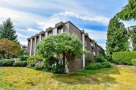 3911 Carrigan Court #313 Burnaby, BC V3N 4J7