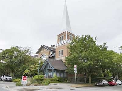 2525 Quebec Street #506 Vancouver, BC V5T 4R5