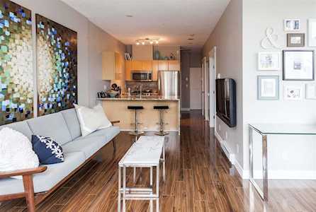 1239 W Georgia Street #1801 Vancouver, BC V6E 4R8