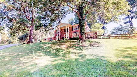 6907 Narrow Creek Ct Prospect, KY 40059