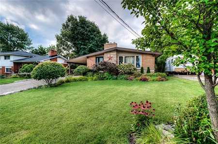 243 E Sutherland St Caledonia, ON N3W 1C6