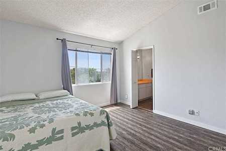 3113 Atlantic Avenue #6 Long Beach, CA 90807