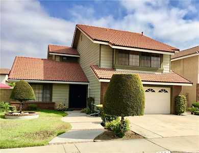 8207 Joshua Circle Buena Park, CA 90620