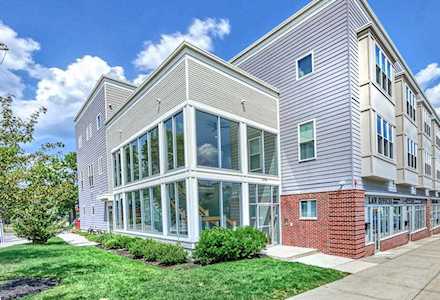 345 Belgrade Ave #R12 Boston, MA 02131