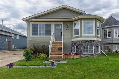 215 Alexander Crescent Fort Mcmurray, AB T9J 1H6