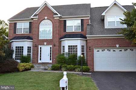 7520 Admiral Nelson Dr Warrenton, VA 20186