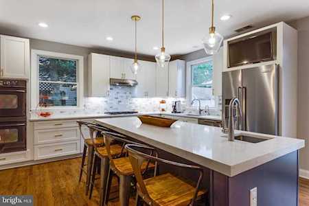 103 Bellefonte Ave Alexandria, VA 22301