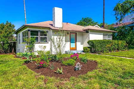 3535 Fair Oaks Avenue Altadena, CA 91001