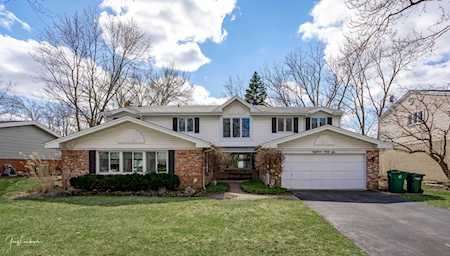 1856 Smith Rd Northbrook, IL 60062