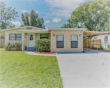 385 Notre Dame Drive Altamonte Springs, FL 32714