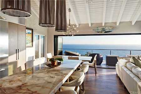 2512 Glenneyre Street Laguna Beach, CA 92651