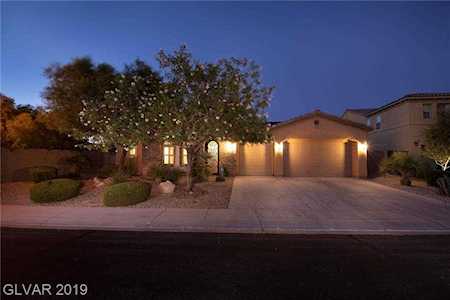 7576 Blue Copper Ct Las Vegas, NV 89113