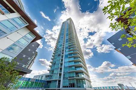 1788 Gilmore Avenue #405 Burnaby, BC V5C 0L4
