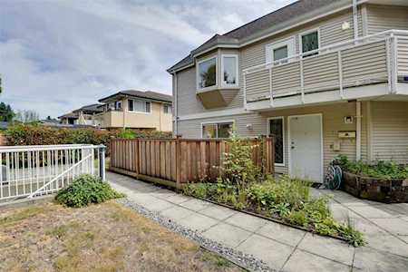 7901 13th Avenue #5 Burnaby, BC V3N 2E8