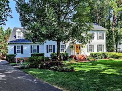 2813 Burnlake Ct Henrico, VA 23233