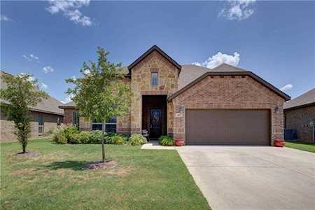 1687 Fraser Drive Burleson, TX 76028