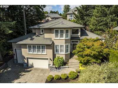 13211 SW Broadmoor Pl Tigard, OR 97223