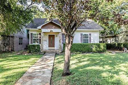 2619 Madera Street Dallas, TX 75206