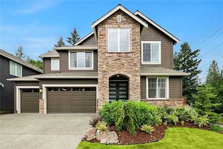 24396 NE 27th Place Sammamish, WA 98074