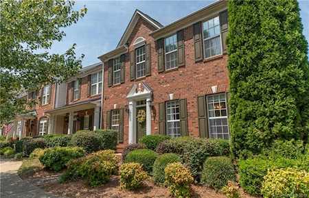 19350 Makayla Ln Cornelius, NC 28031