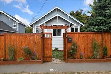 8005 27th Ave NW Seattle, WA 98117