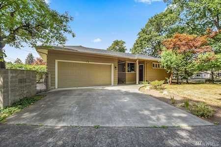2209 Washington Wy Longview, WA 98632