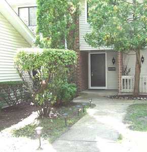 5s036 Firestone Ct Naperville, IL 60563