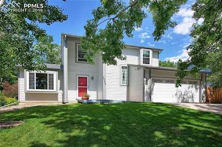 5056 Iron Horse Trail Colorado Springs, CO 80917