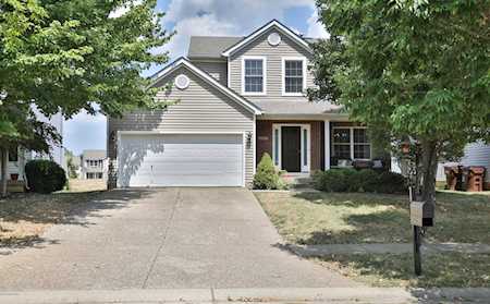 5121 Arbor Oak Ct Louisville, KY 40229