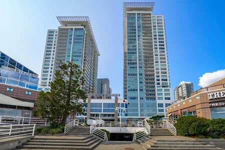 908 Quayside Drive #3001 New Westminster, BC V3M 0L4