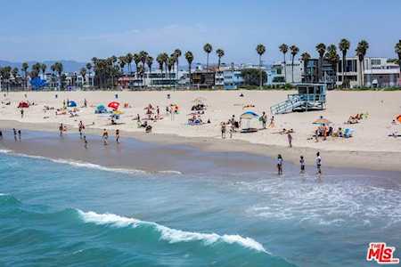 3422 Schooner Avenue #11 Marina Del Rey, CA 90292