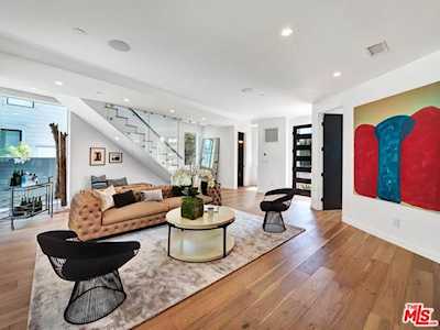 2200 Patricia Avenue Los Angeles, CA 90064